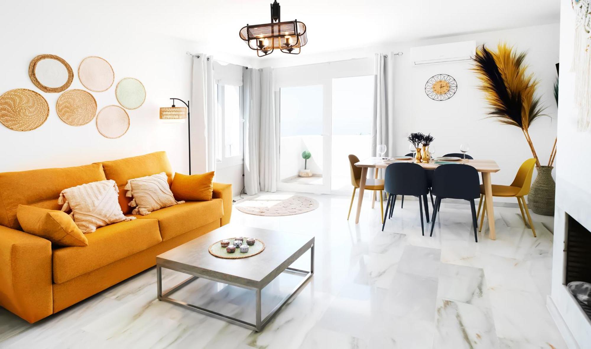 Coral Island Mediterranean Duplex Penthouse 베날마데나코스타 외부 사진