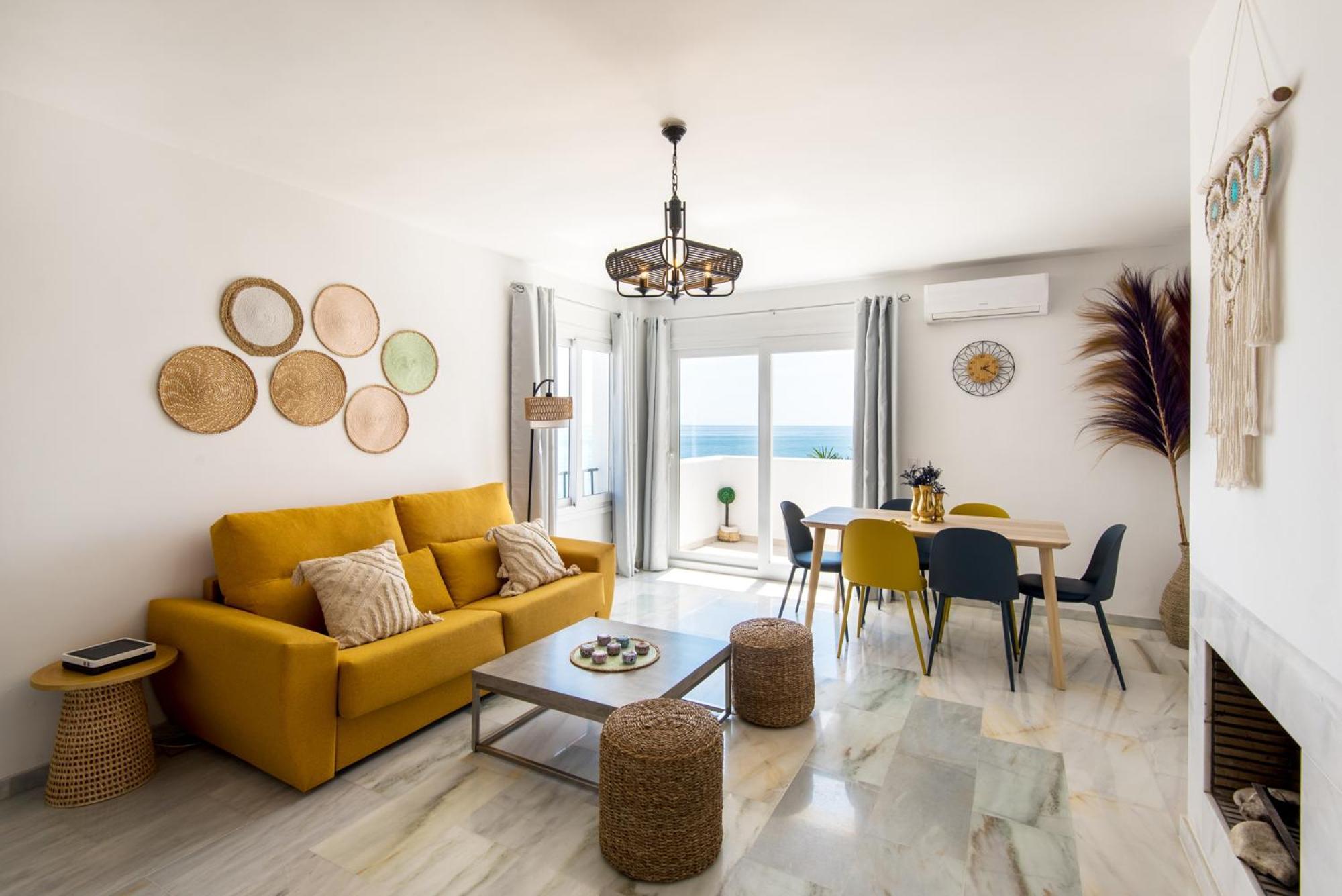 Coral Island Mediterranean Duplex Penthouse 베날마데나코스타 외부 사진