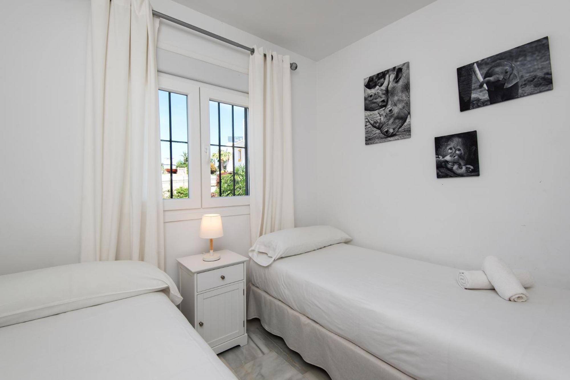 Coral Island Mediterranean Duplex Penthouse 베날마데나코스타 외부 사진